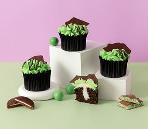 Cupcake-1-789-Mint-Filled-(8-Pieces)-Priestleys-(265436)